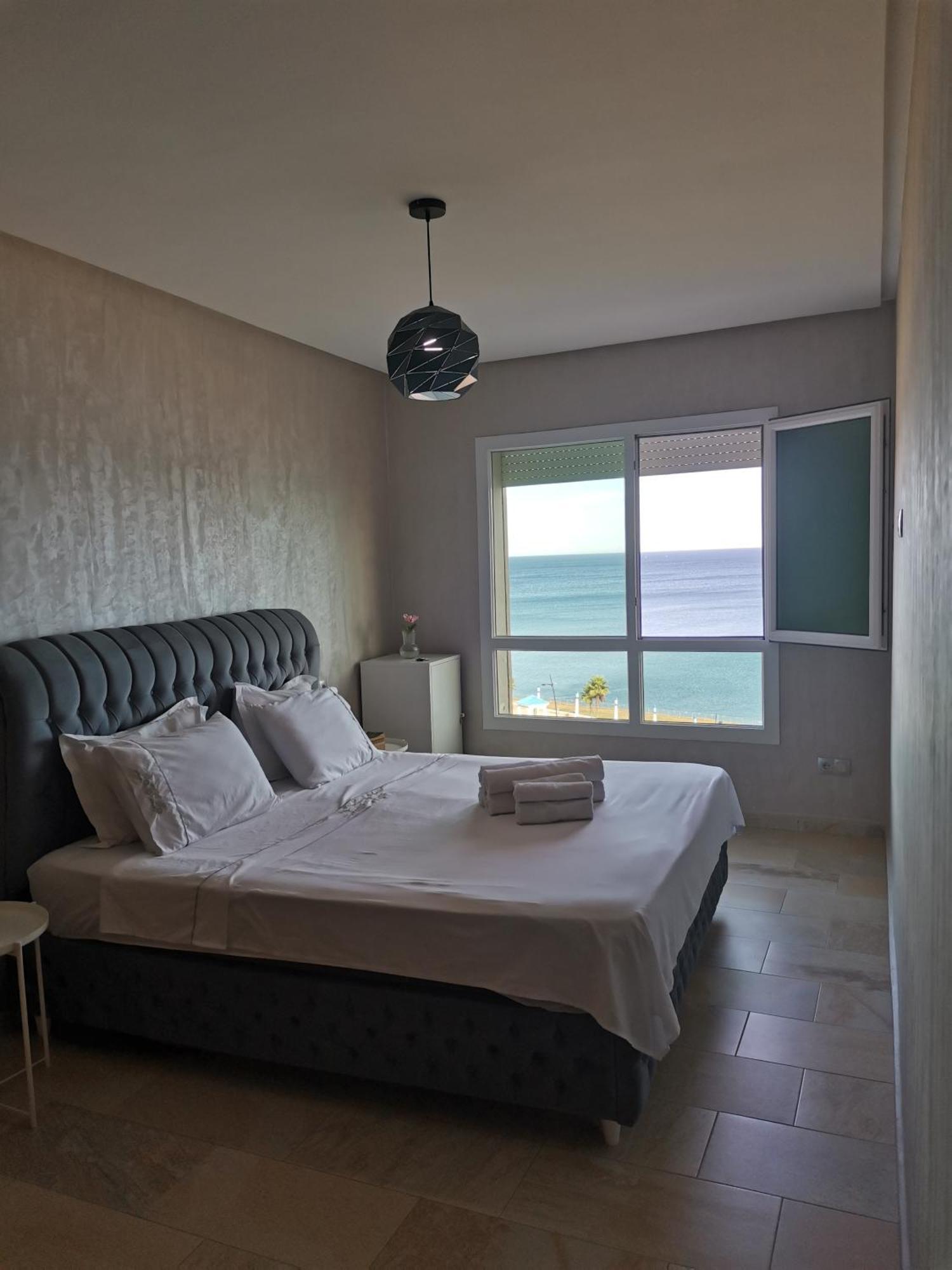 Appartf3 Vue Panoramique Sur Mer Residence Vista Del Mar Fnideq Exterior foto